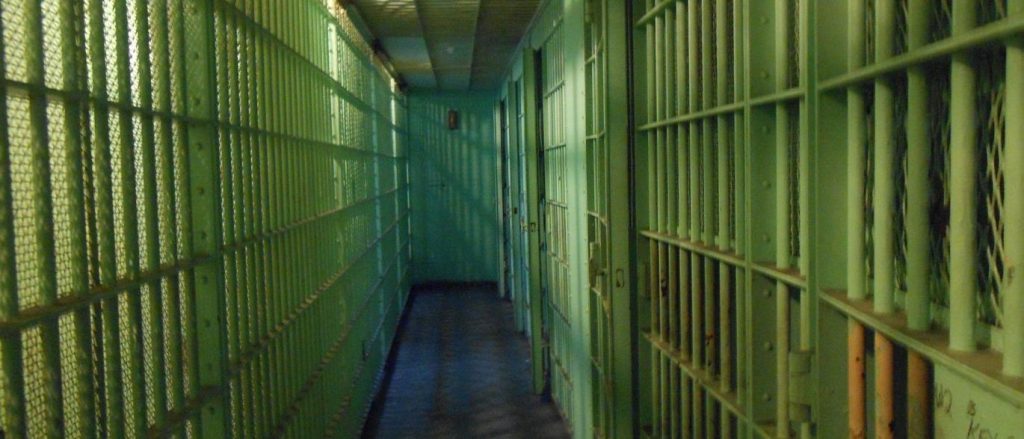 Sobe para sete número de detentos mortos em presídio de Manaus