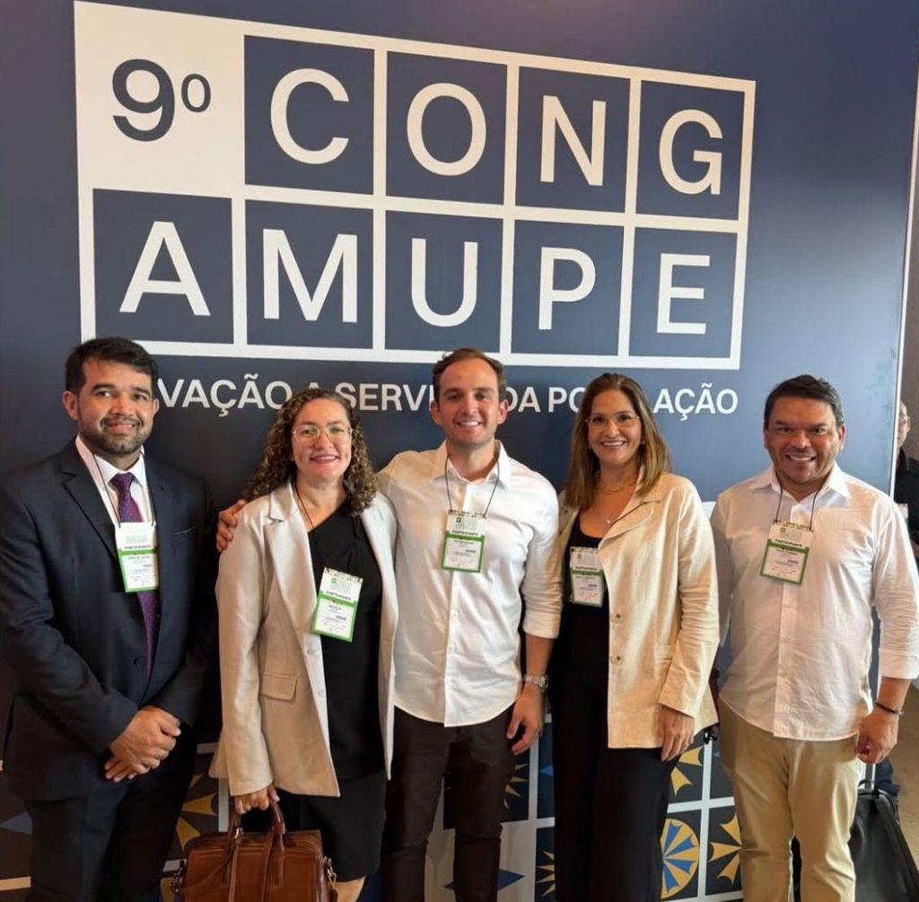 Victor Coelho participa do Congresso Pernambucano de Municípios no Recife