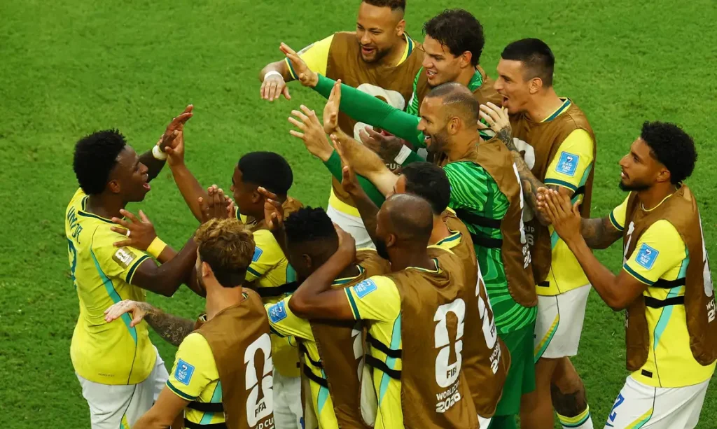 Show de Vini Jr.: Brasil amassa a Escócia por 3 a 0 e garante classificação