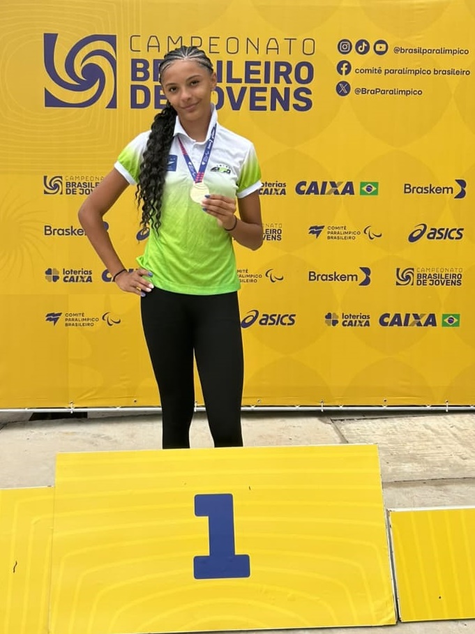 Daffyne Vitória