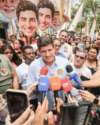 Em Roda de Fogo, João Campos retoma propostas de 13º do Bolsa Família, creches e renegociação de dívidas