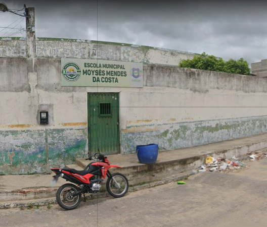 O descaso na Educação de Ouricuri: salas escaldantes causam mal-estar em estudantes enquanto secretaria administra orçamento milionário.