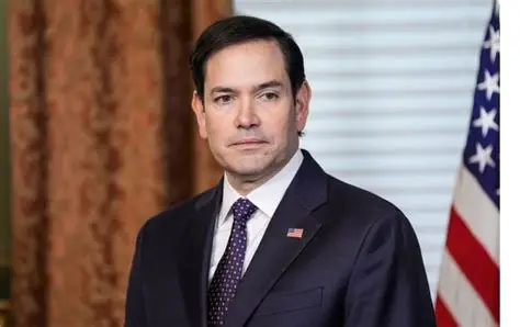 Aliado de Trump aponta Marco Rubio como responsável por operação que teria levado Flávio Bolsonaro aos EUA