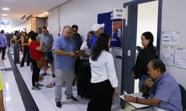 Errata: TSE reconhece erro na informação sobre 4,3 mil seções eleitorais; número atualizado é de 343