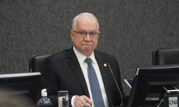 Fachin arquiva mais cinco investigações do inquérito das fake news, incluindo caso de Gilson Machado