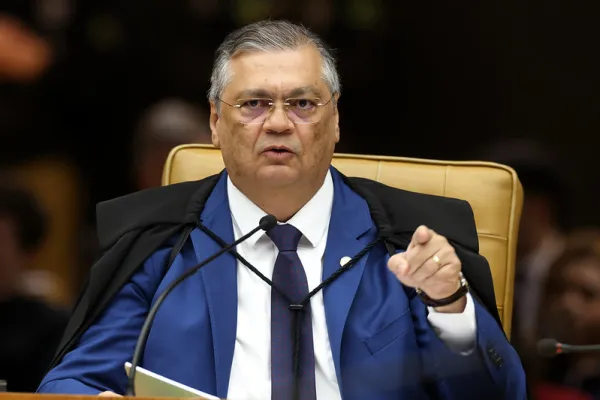 Flávio Dino relata ameaças de morte e diz que Judiciário não pode decidir sob medo