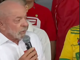Lula diz que manifestações do povo nas ruas foram o destaque do segundo turno