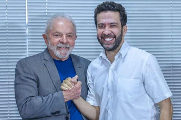 Lula envia mensagem a Janones após internação em UTI: “Vamos lá, meu general”