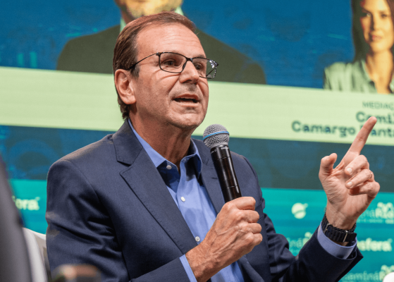 Paes vai ao STF contra decisão do TSE que anula votos de Garotinho e pede 2º turno no RJ