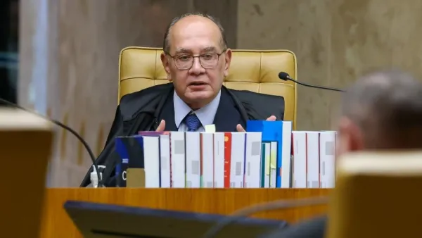 “Rachadinha”: Gilmar mantém quebra de sigilo de ex-assessora de Flávio Bolsonaro