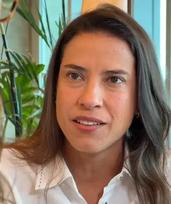 Raquel Lyra manifesta solidariedade à UFPE e oferece apoio à investigação sobre incêndio