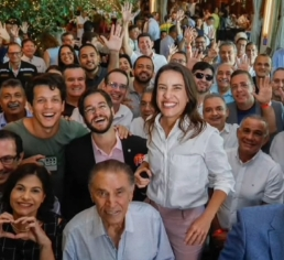 Raquel reúne prefeitos e políticos aliados para um almoço no Recife. “Agradecimento”