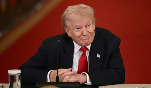 Sem apresentar provas, Trump volta a questionar eleições no Brasil e afirma que não tomou partido